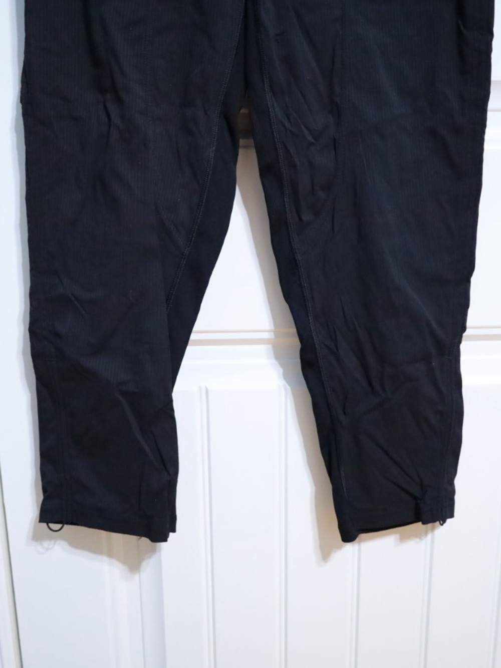 Lululemon Dance Studio Crop *25" Black Womens Size 4 - Picture 3 of 10
